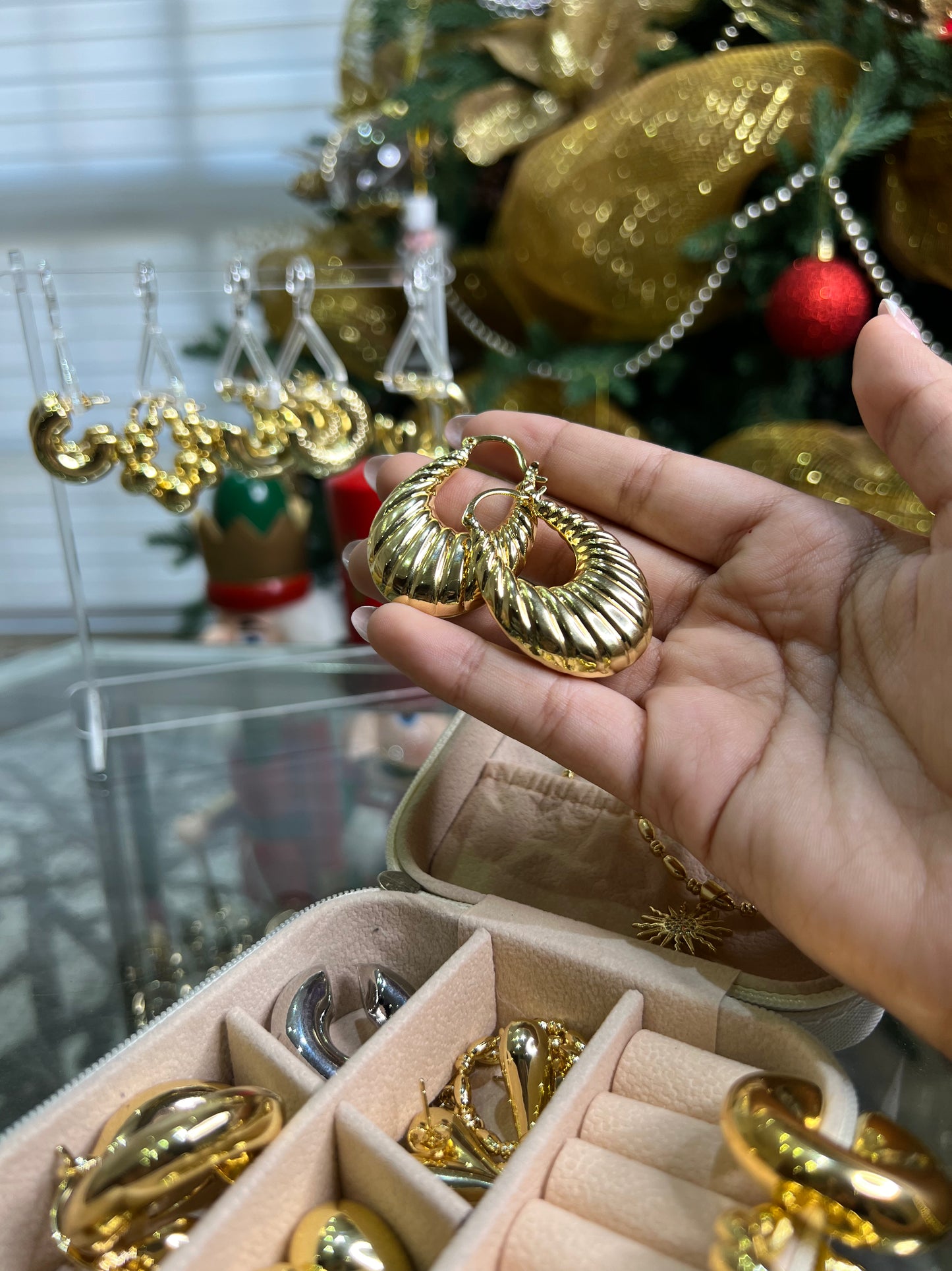 Argollas almendradas textura