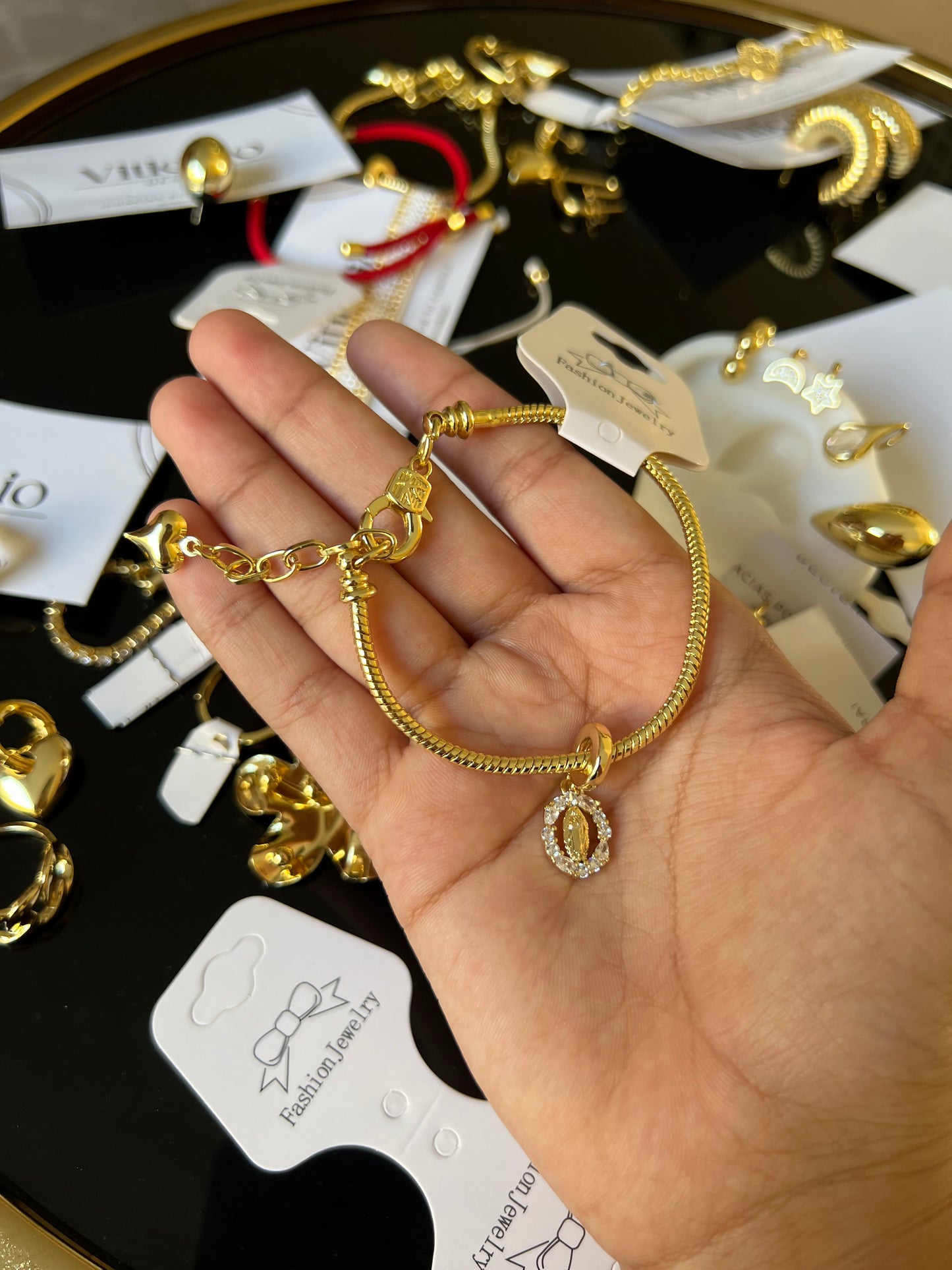 Pulsera Pandora de virgen