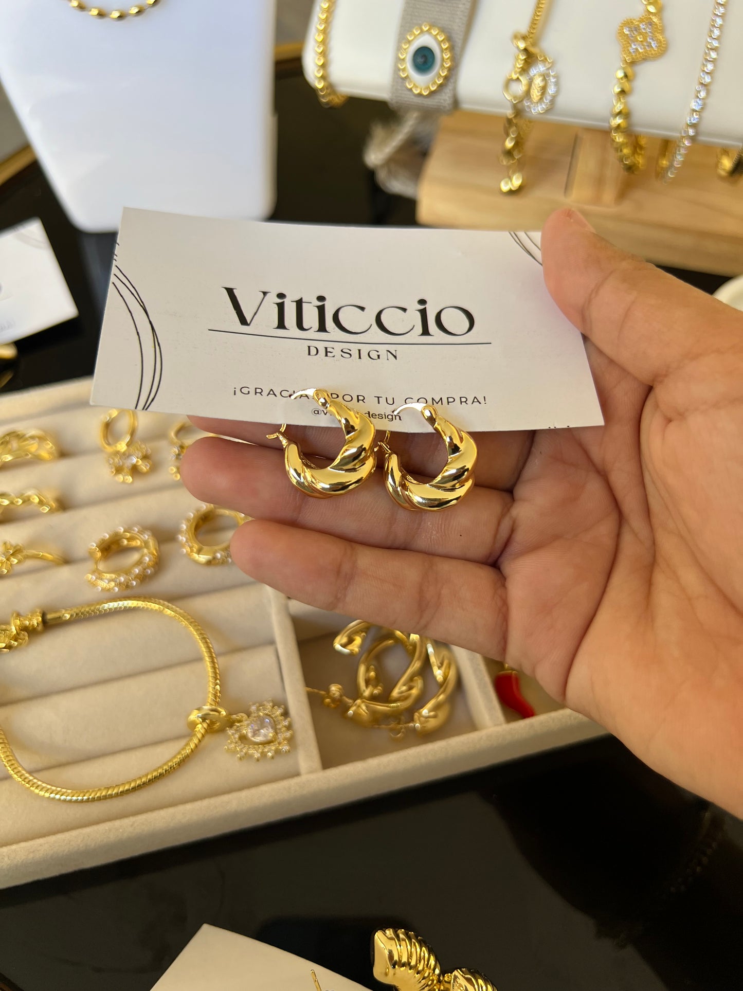 Argollas trenzadas pequeñas