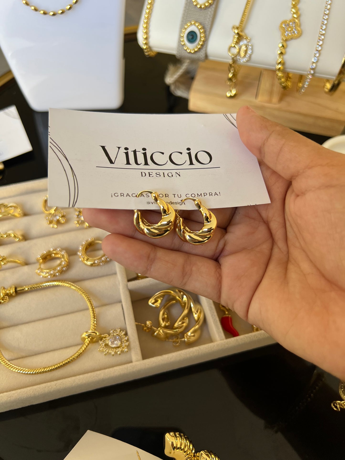 Argollas trenzadas pequeñas